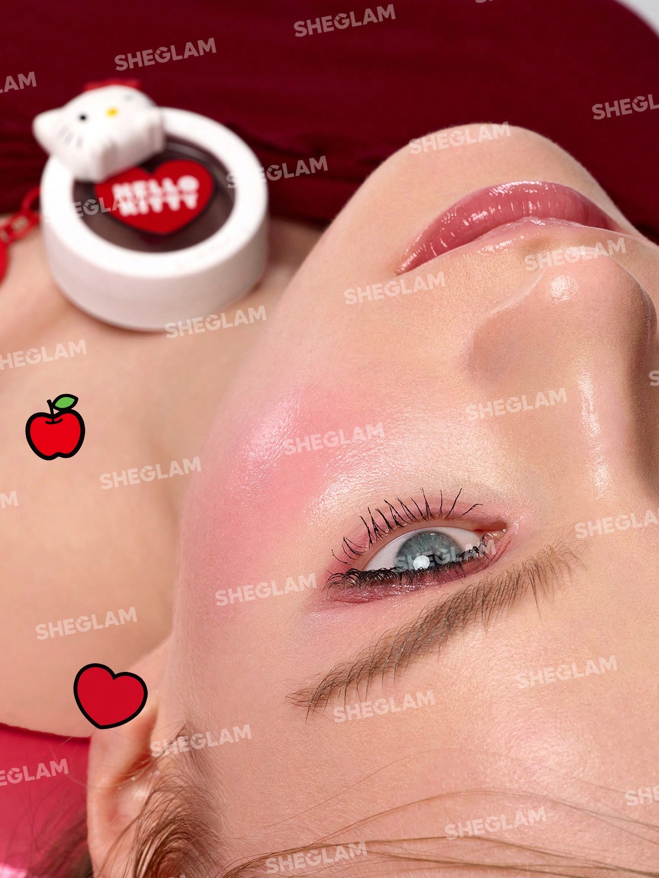 بالم لب هلو کیتی شیگلم 3D Kiss
